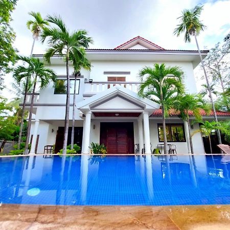 Passport Villa Siem Reap Exterior photo